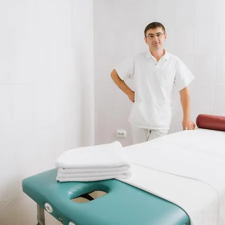 Zelenyy Bir 호텔 Skhidnytsia